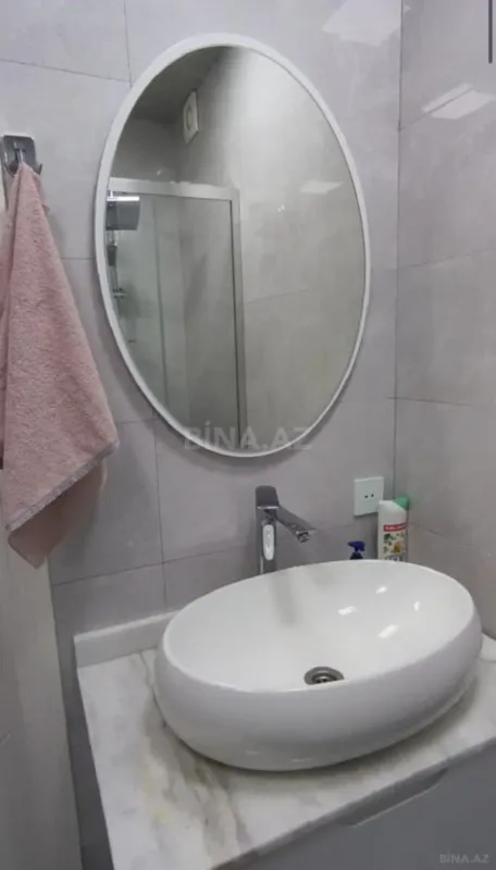 Satılır 2 otaqlı mənzil 65 m²