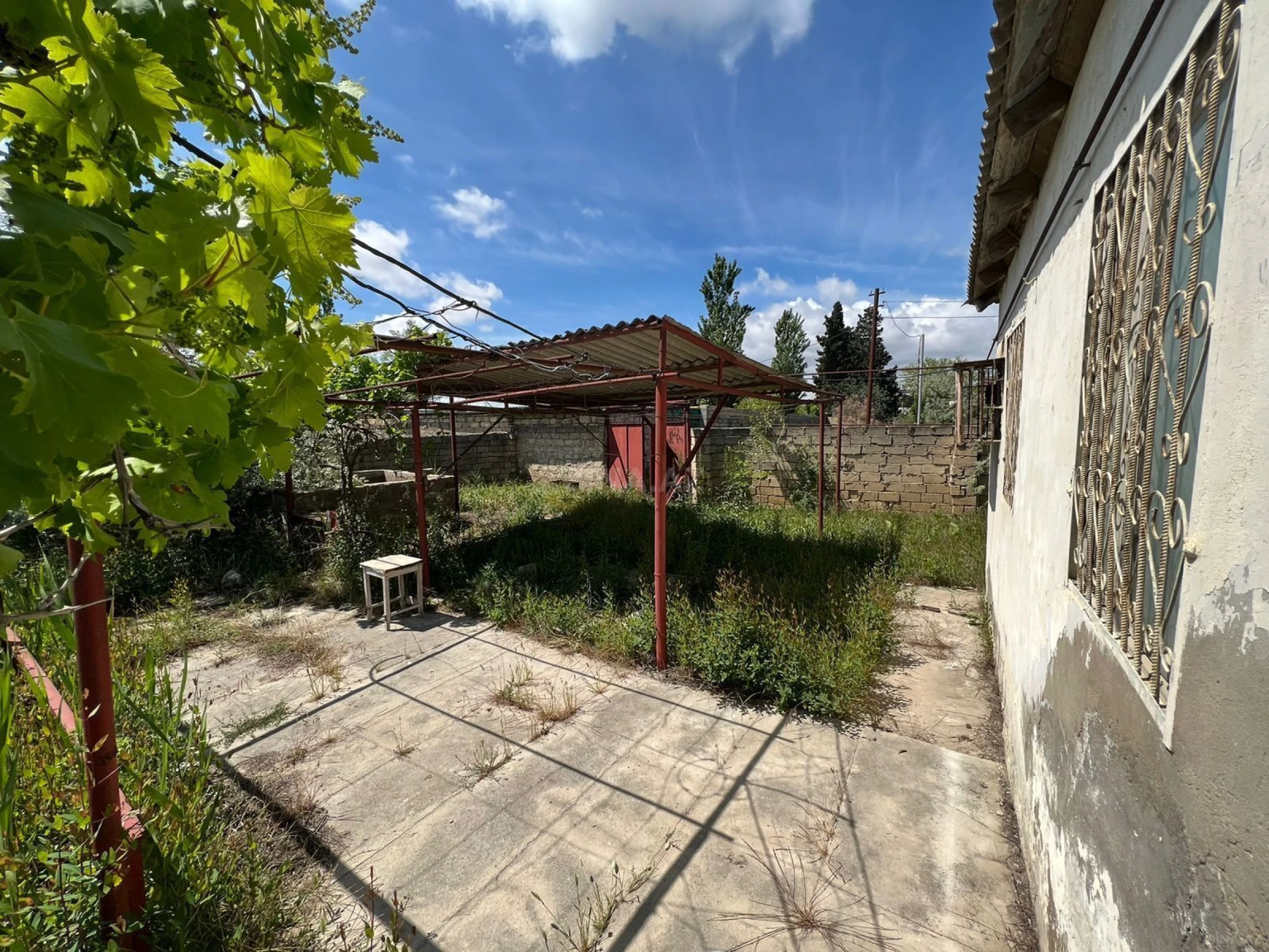 Satılır 3 otaqlı həyət evi 100 m²