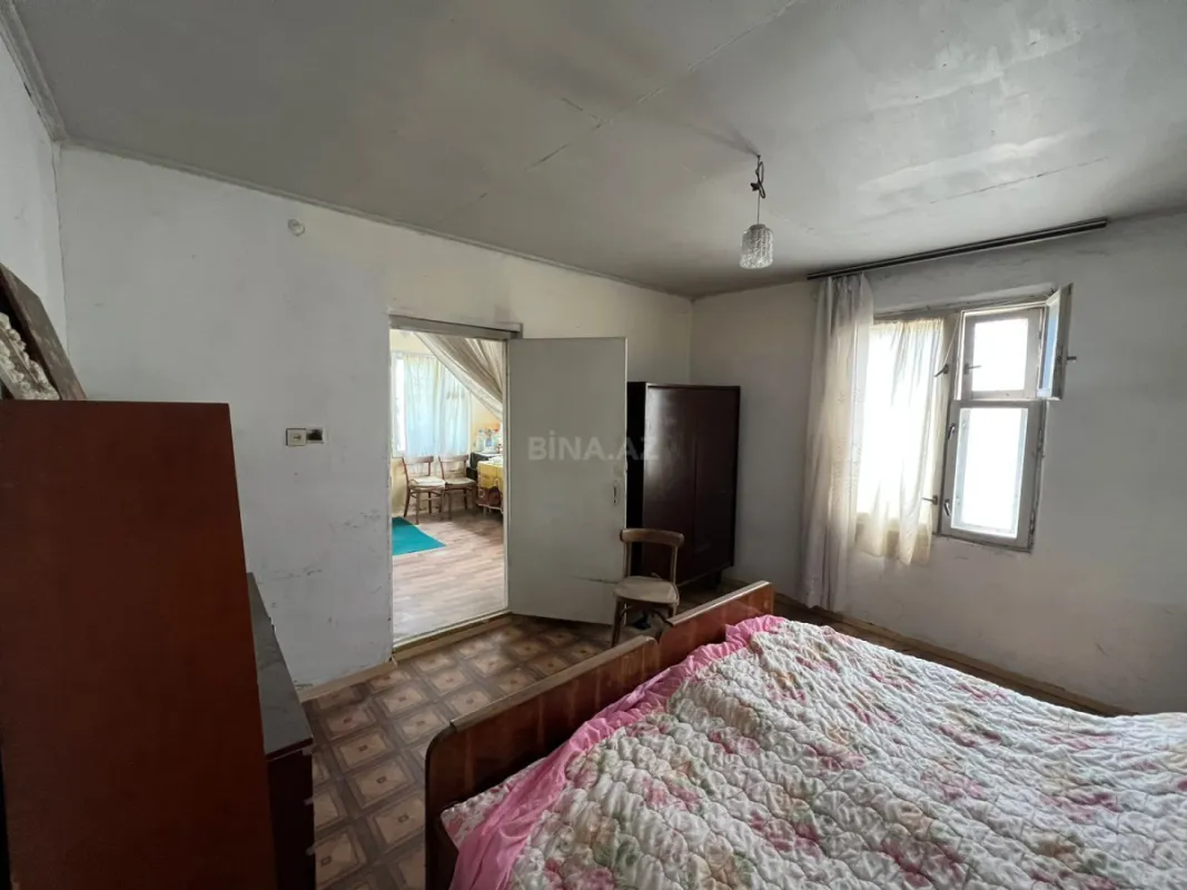 Satılır 3 otaqlı həyət evi 100 m²