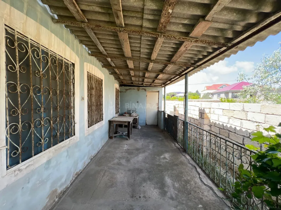 Satılır 3 otaqlı həyət evi 100 m²