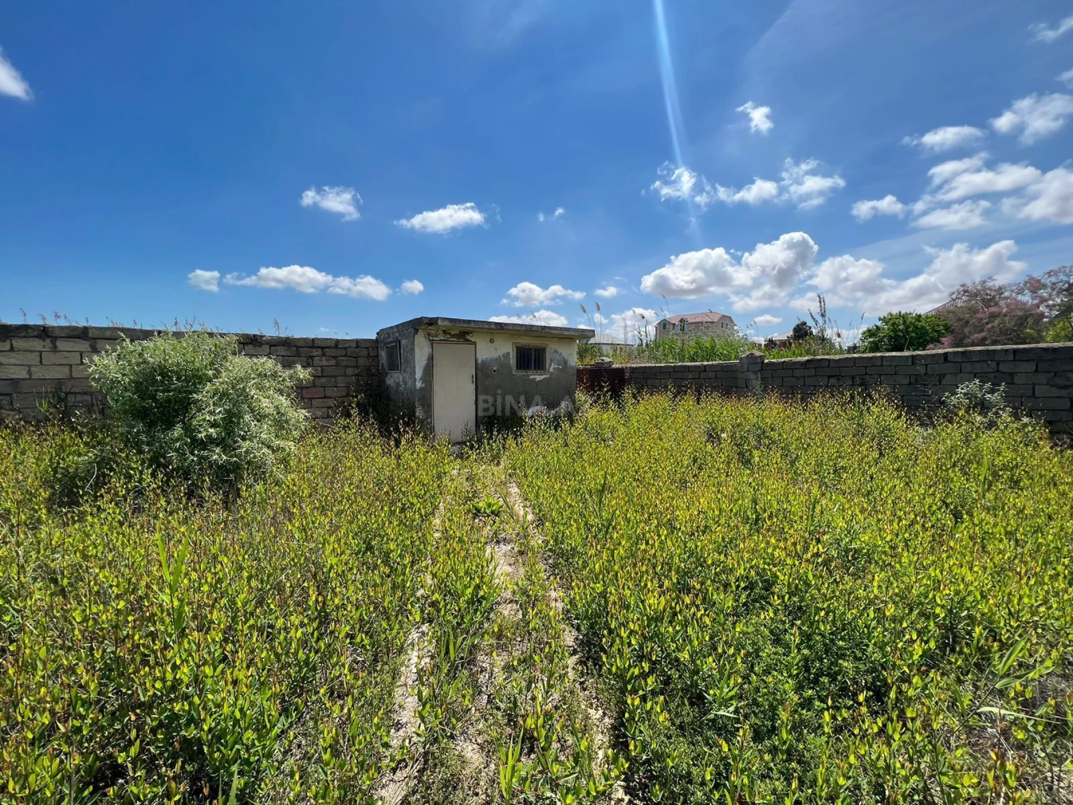 Satılır 3 otaqlı həyət evi 100 m²