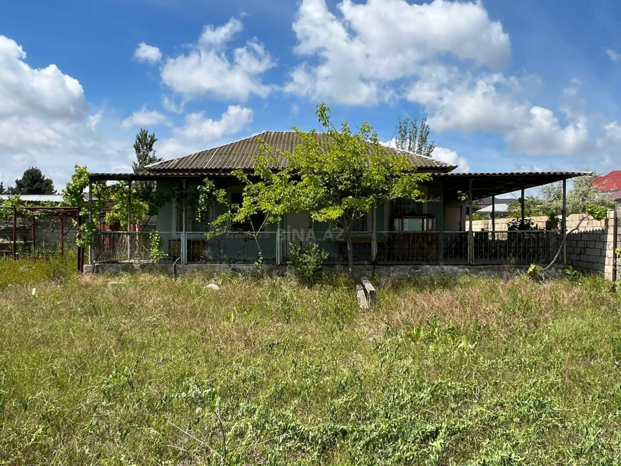 Satılır 3 otaqlı həyət evi 100 m²