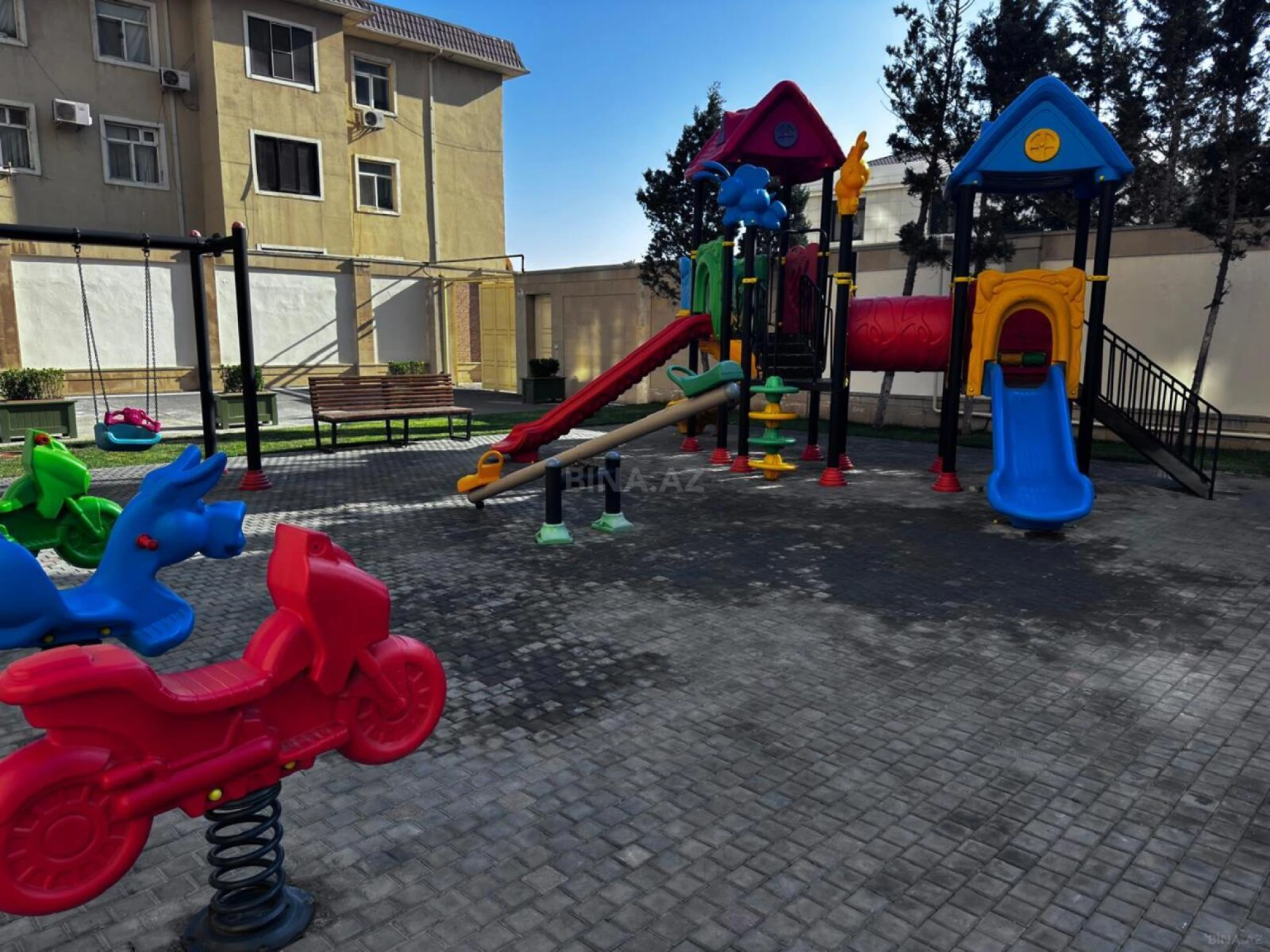 Satılır 1 otaqlı mənzil 47 m²