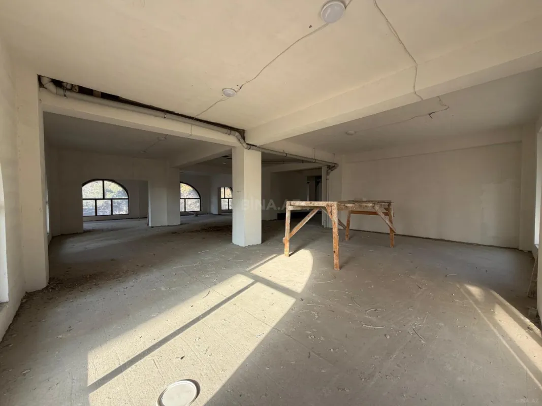 Kirayə verilir obyekt 700 m²