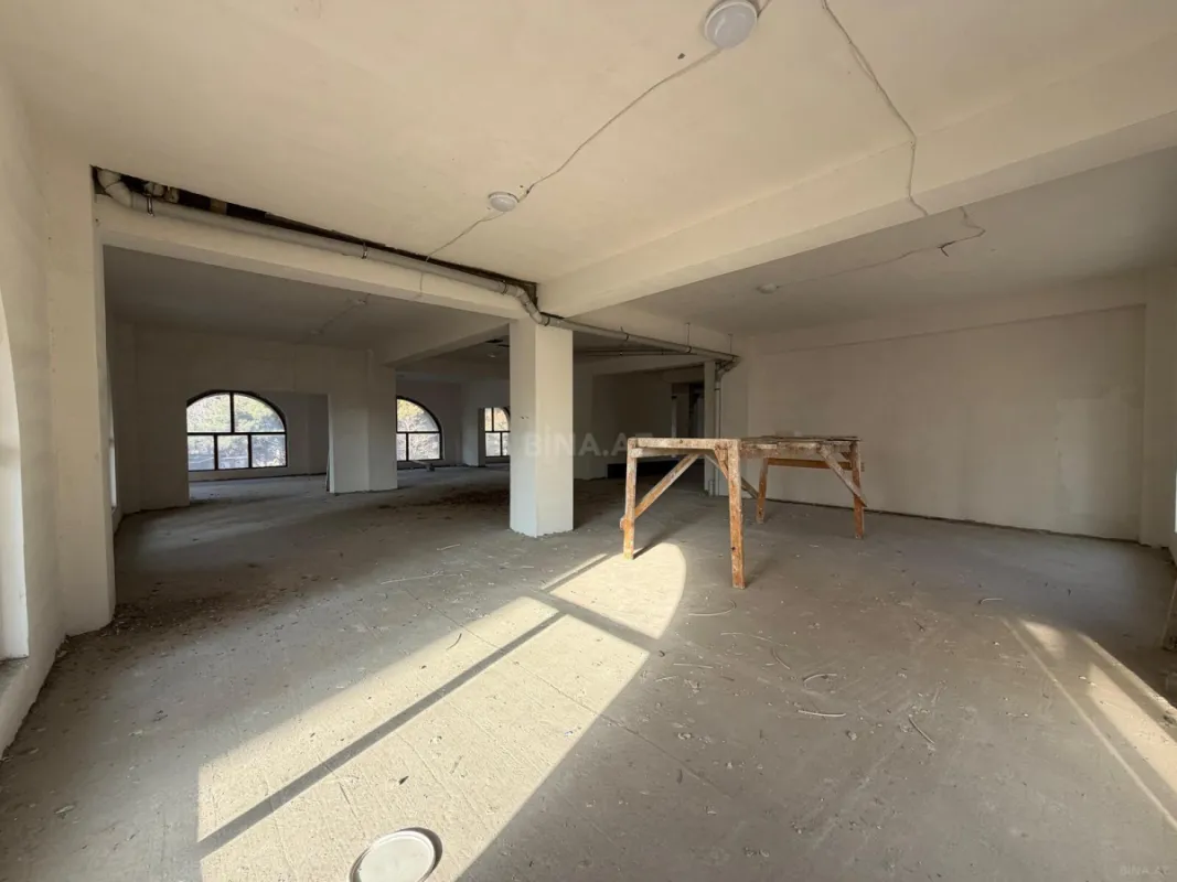 Kirayə verilir obyekt 700 m²