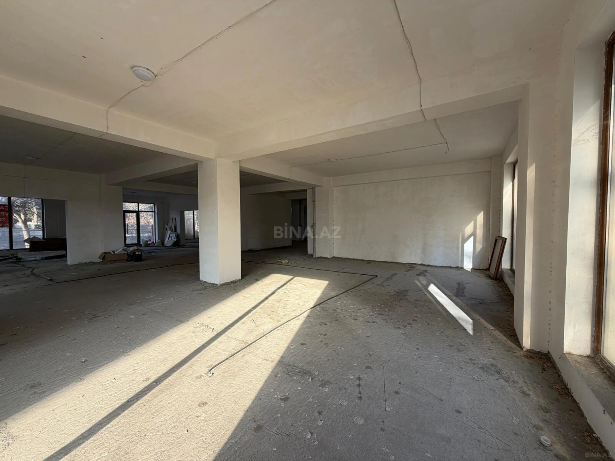 Kirayə verilir obyekt 700 m²