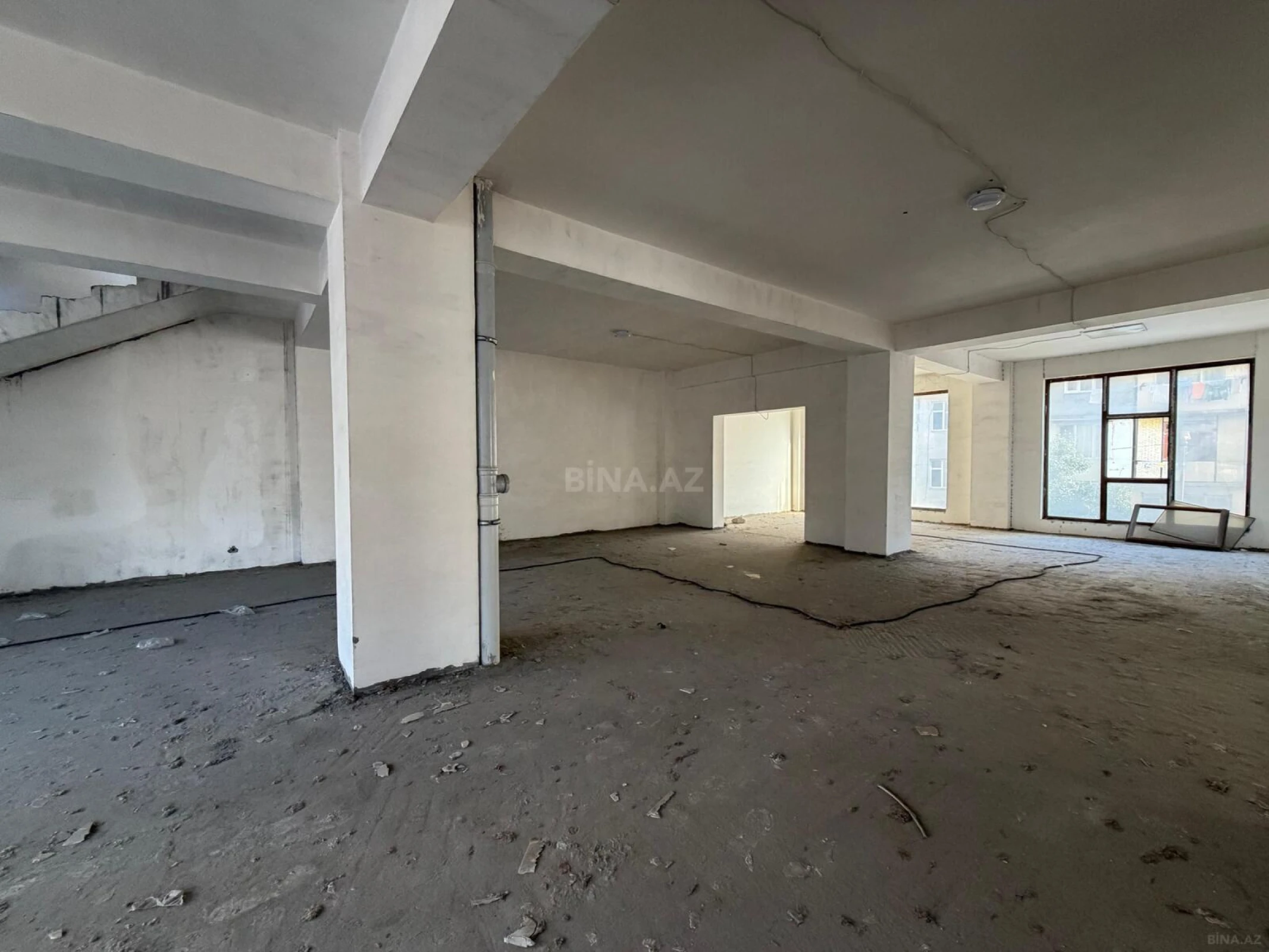 Kirayə verilir obyekt 700 m²