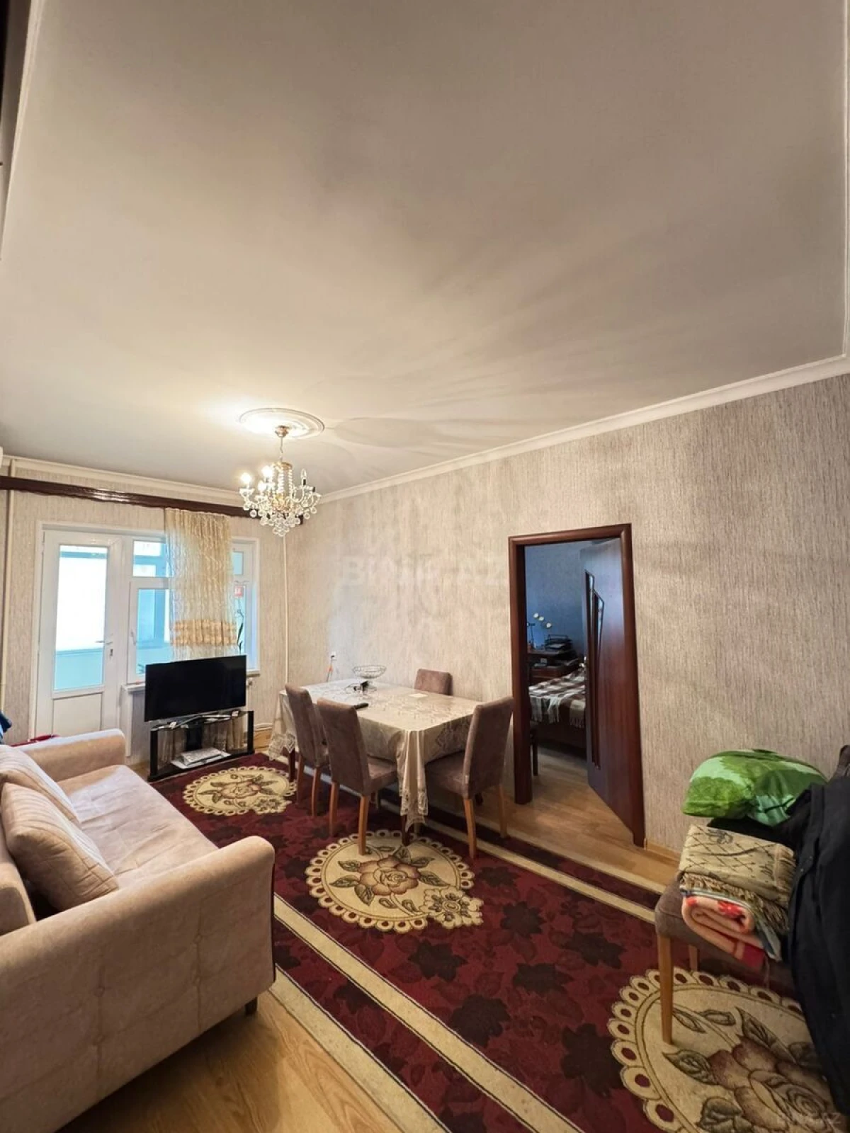 Satılır 5 otaqlı mənzil 125 m²