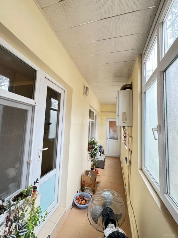 Satılır 5 otaqlı mənzil 125 m²