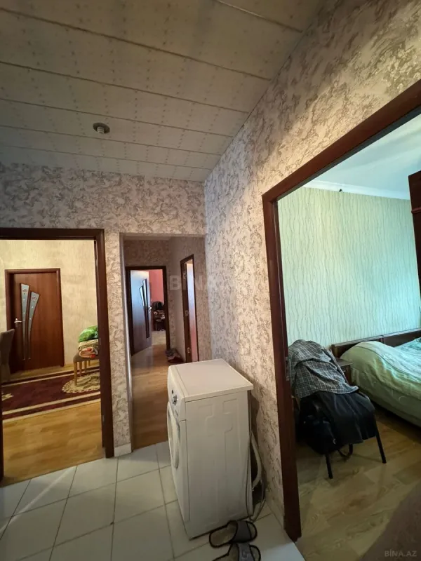Satılır 5 otaqlı mənzil 125 m²