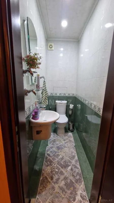 Satılır 3 otaqlı mənzil 129.1 m²
