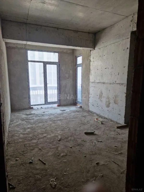 Satılır 2 otaqlı mənzil 56 m²