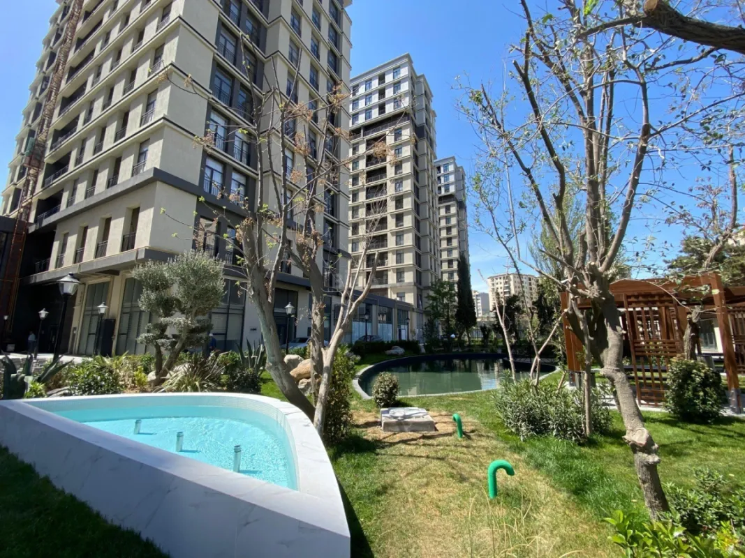 Satılır 2 otaqlı mənzil 56 m²