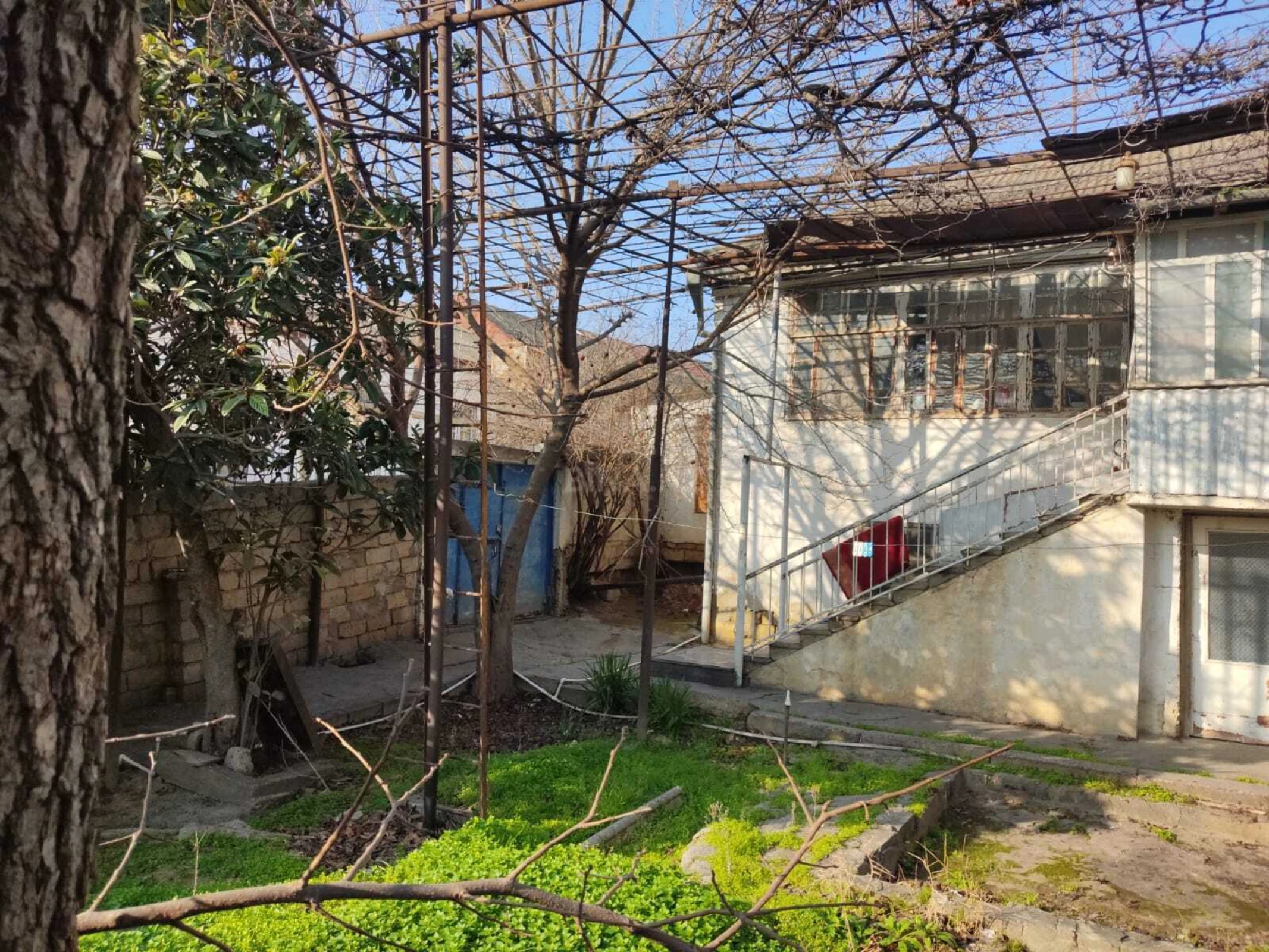 Satılır 4 otaqlı həyət evi 90 m²