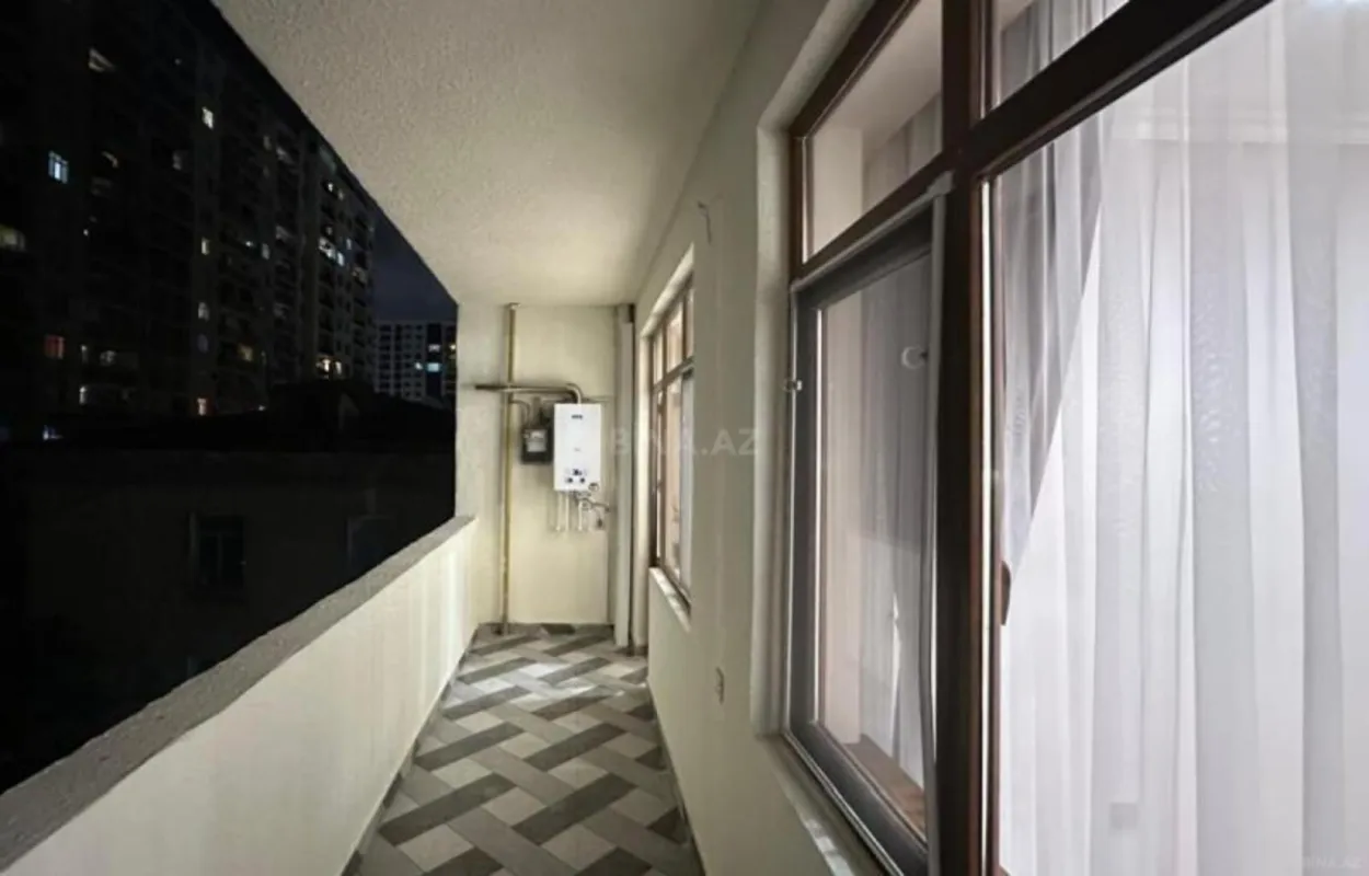 Satılır 2 otaqlı mənzil 66 m²