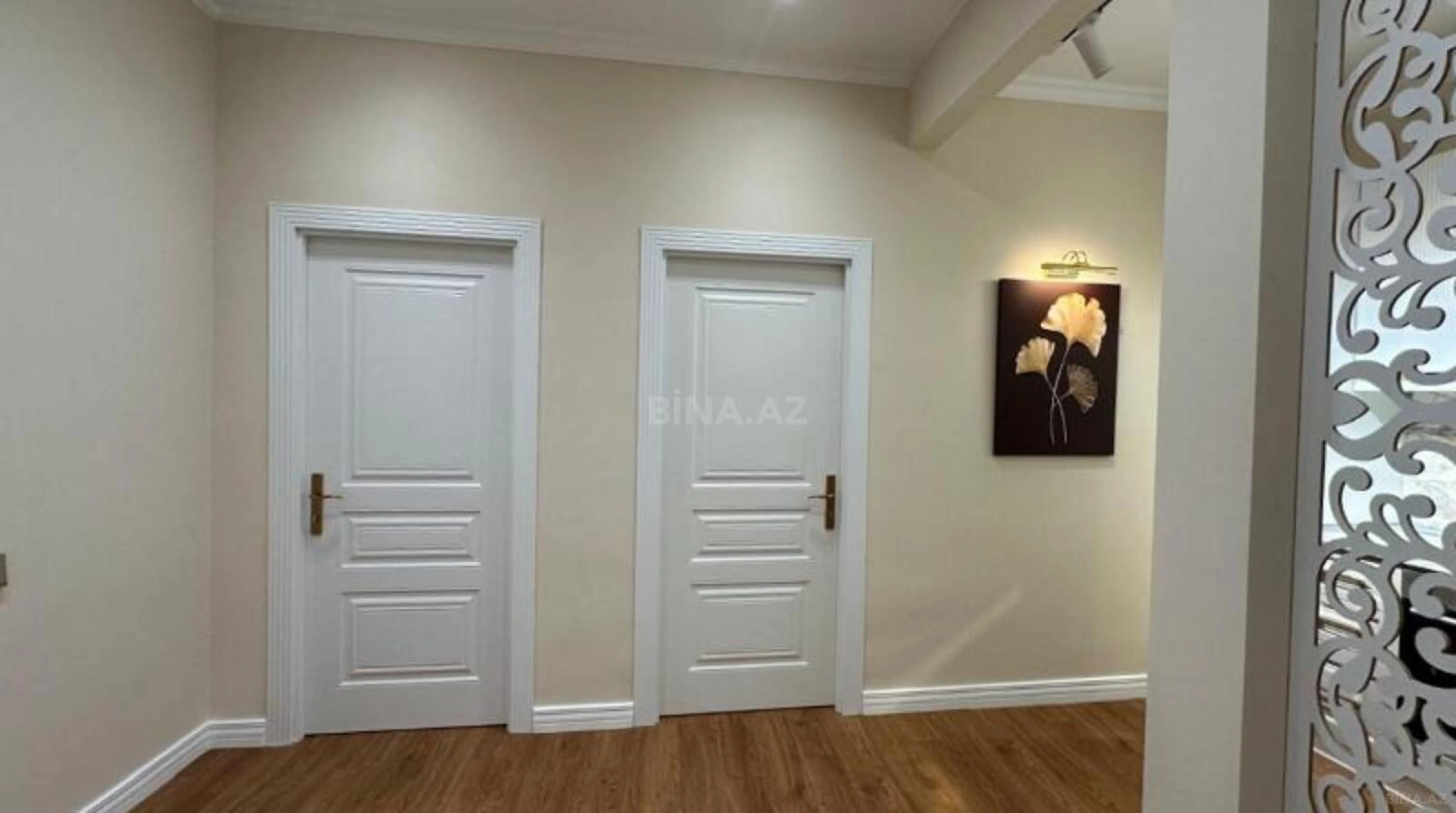 Satılır 2 otaqlı mənzil 66 m²