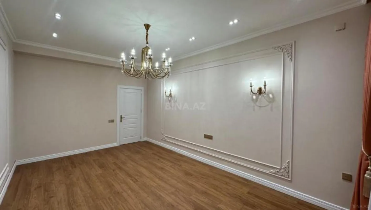 Satılır 2 otaqlı mənzil 66 m²