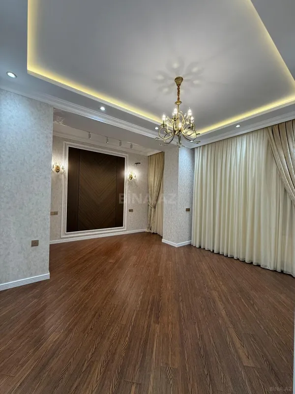 Satılır 3 otaqlı mənzil 104 m²
