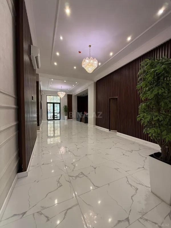 Satılır 3 otaqlı mənzil 104 m²