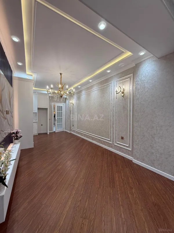 Satılır 3 otaqlı mənzil 104 m²