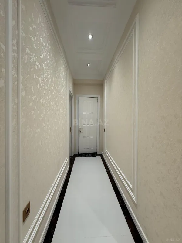 Satılır 3 otaqlı mənzil 104 m²