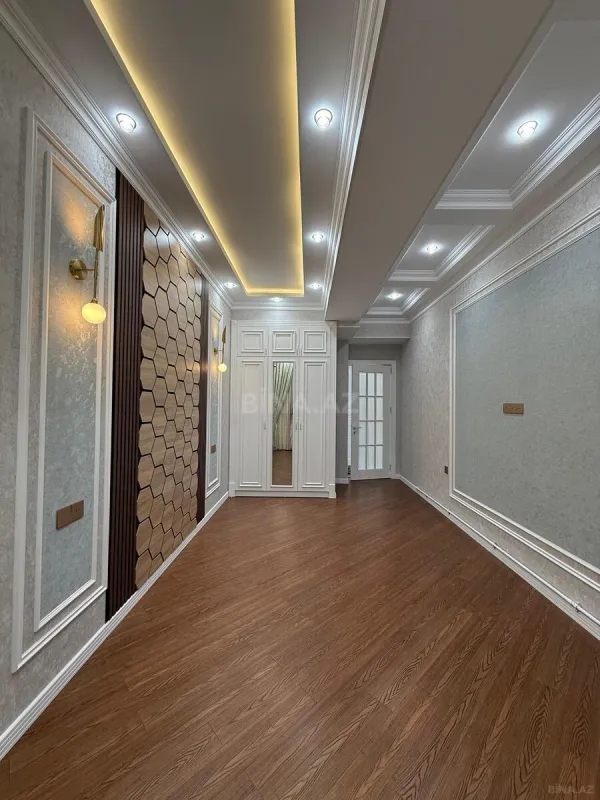 Satılır 3 otaqlı mənzil 104 m²