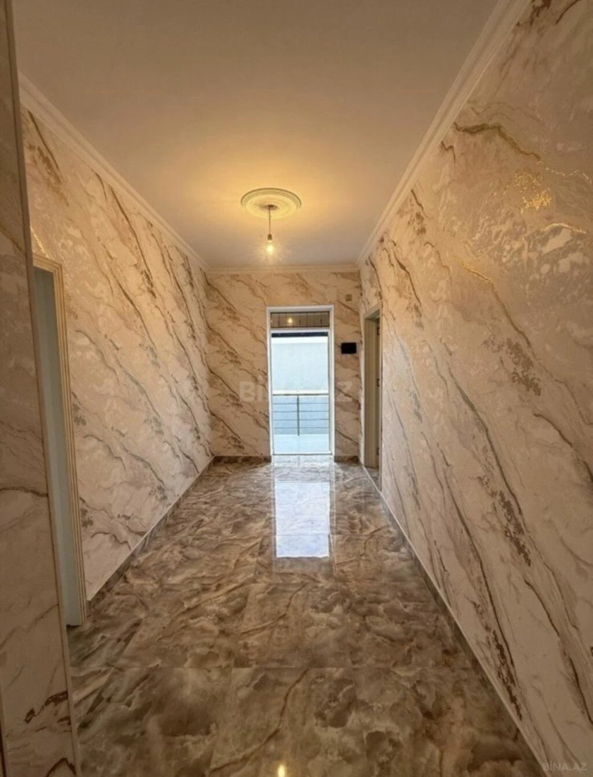 Satılır 4 otaqlı həyət evi 150 m²