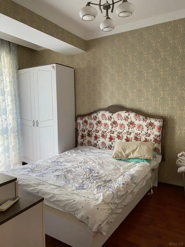 Satılır 2 otaqlı mənzil 55 m²