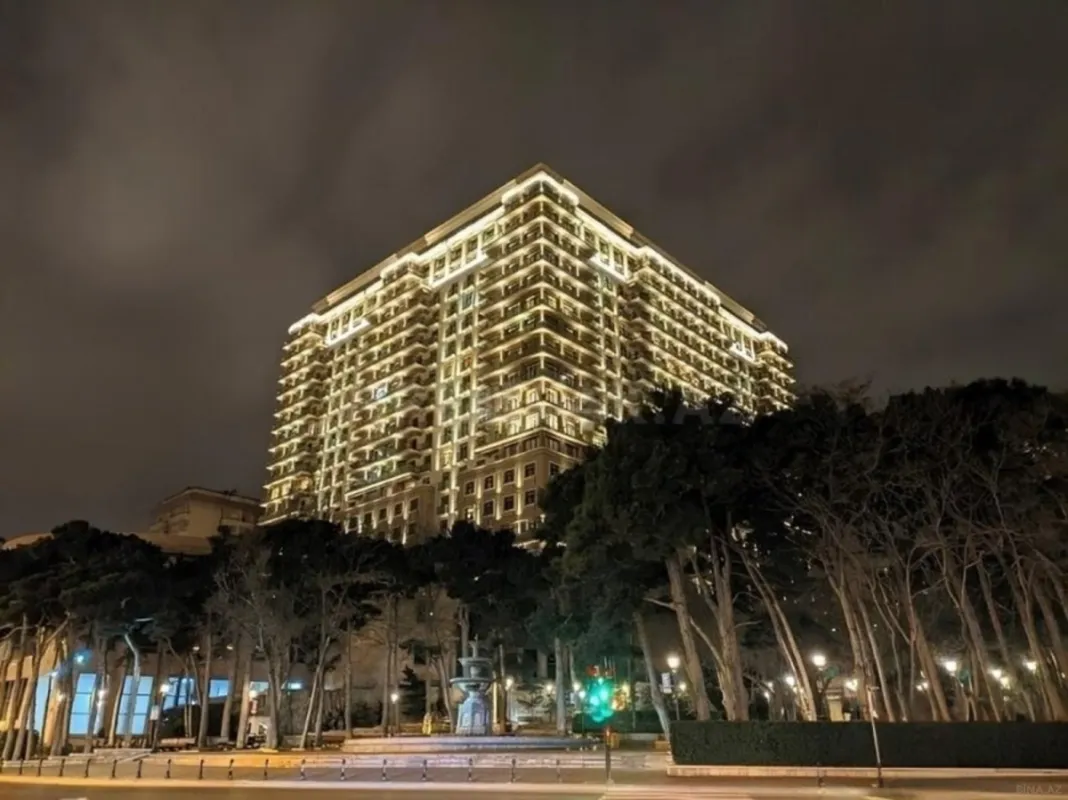 Kirayə verilir 3 otaqlı mənzil 130 m²