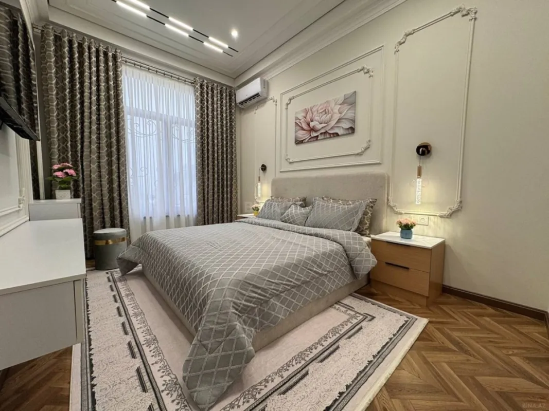 Kirayə verilir 3 otaqlı mənzil 130 m²