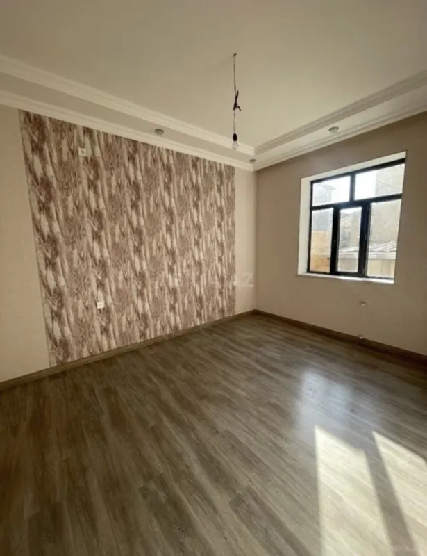 Satılır 6 otaqlı həyət evi 140 m²