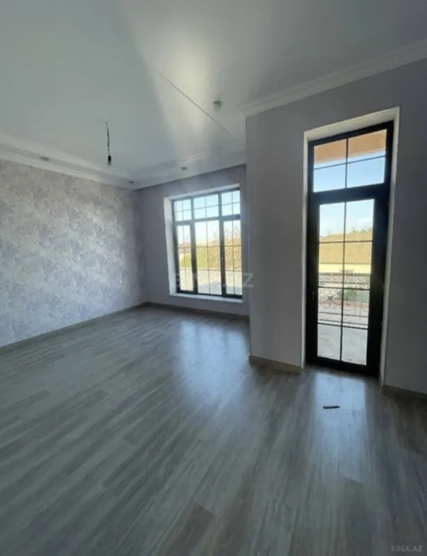 Satılır 6 otaqlı həyət evi 140 m²