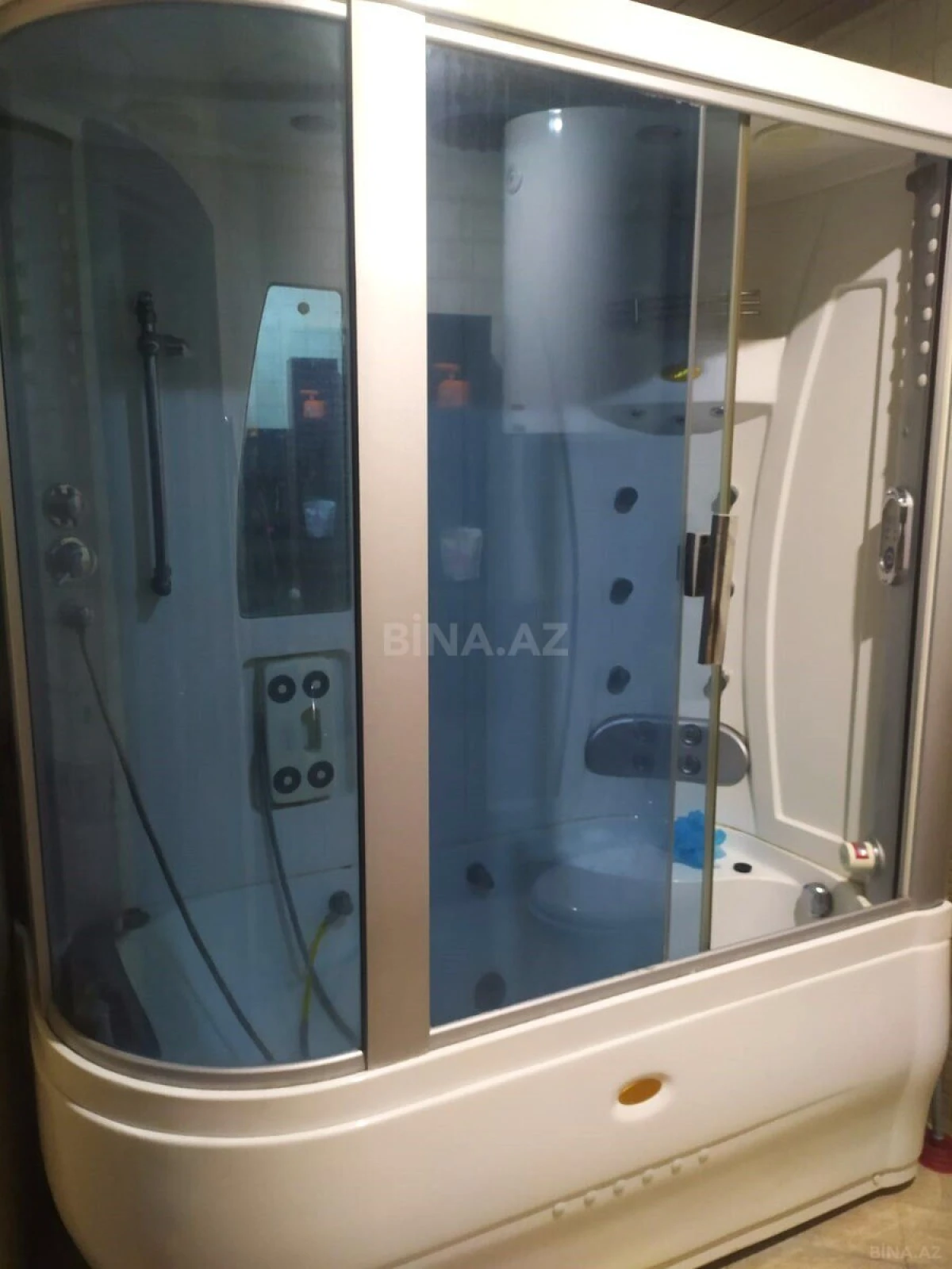 Satılır 4 otaqlı mənzil 165 m²