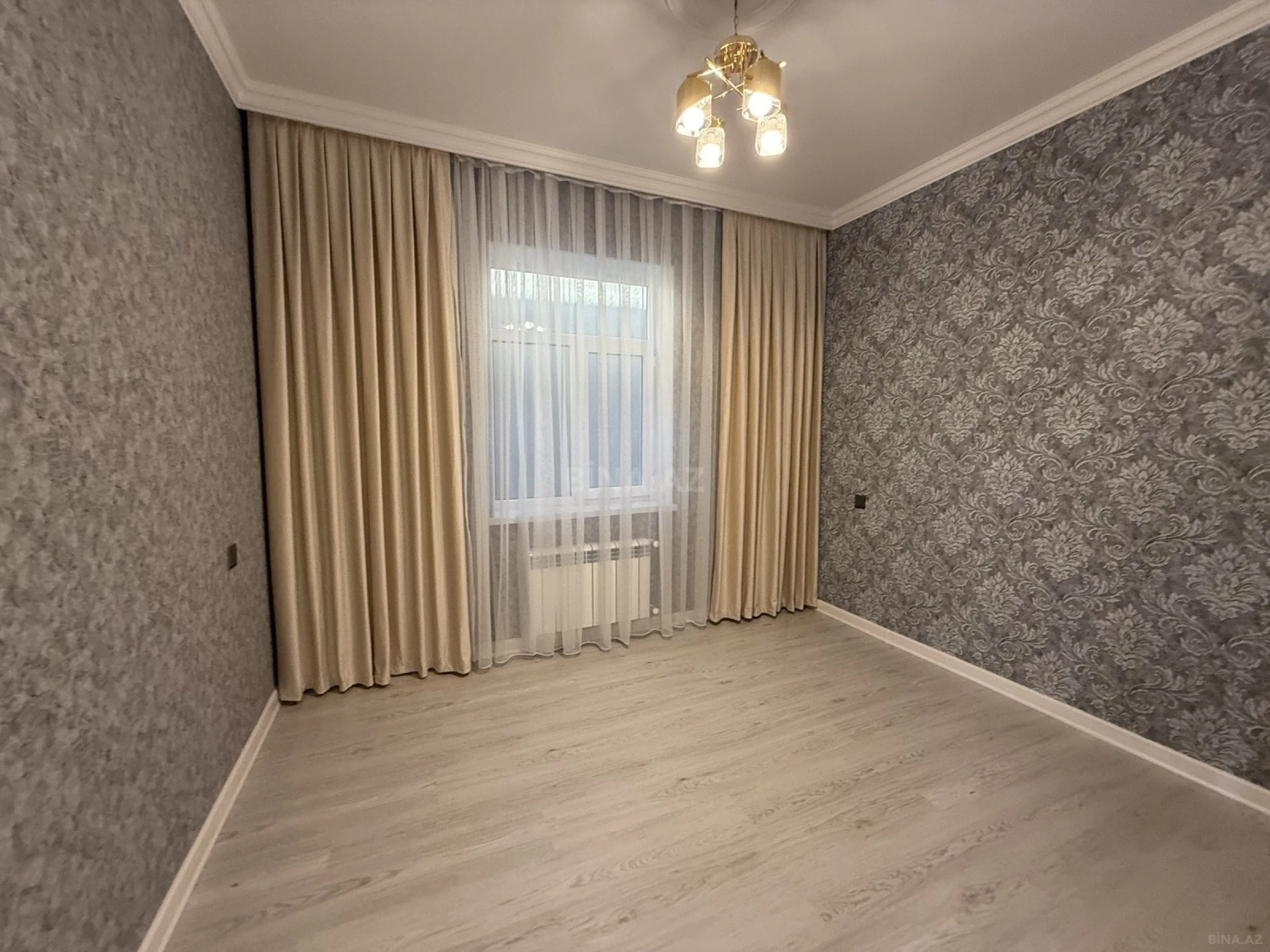 Satılır 4 otaqlı həyət evi 125 m²