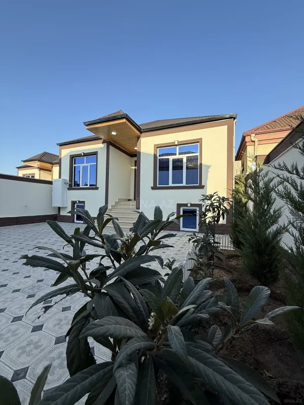Satılır 4 otaqlı həyət evi 125 m²