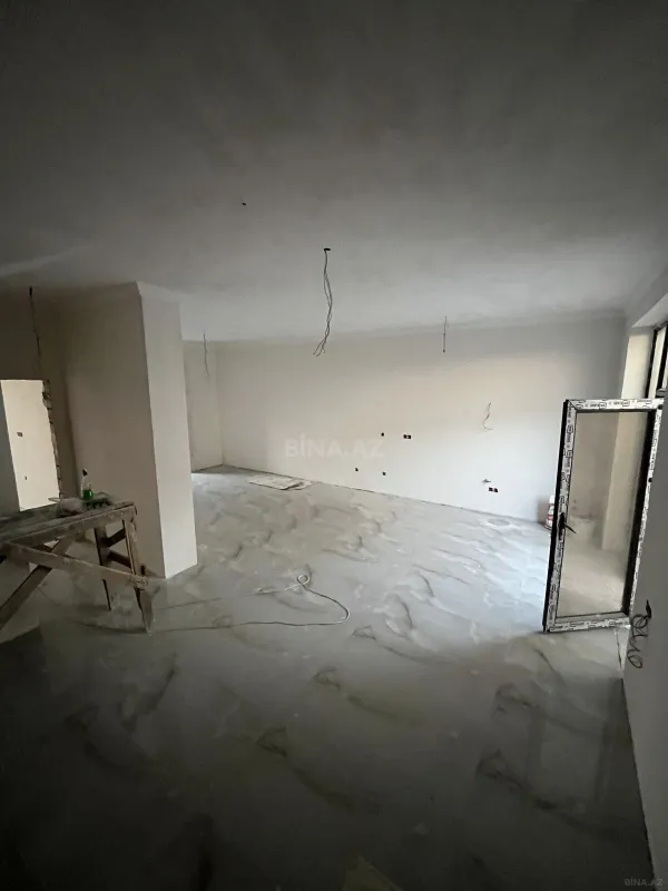 Satılır 5 otaqlı həyət evi 195 m²