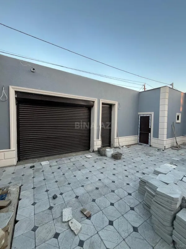 Satılır 4 otaqlı həyət evi 195 m²