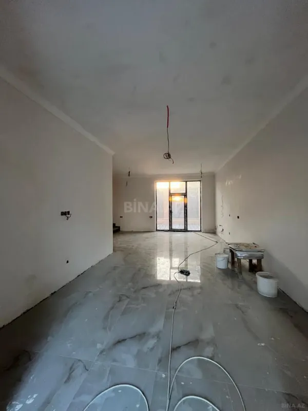 Satılır 4 otaqlı həyət evi 195 m²