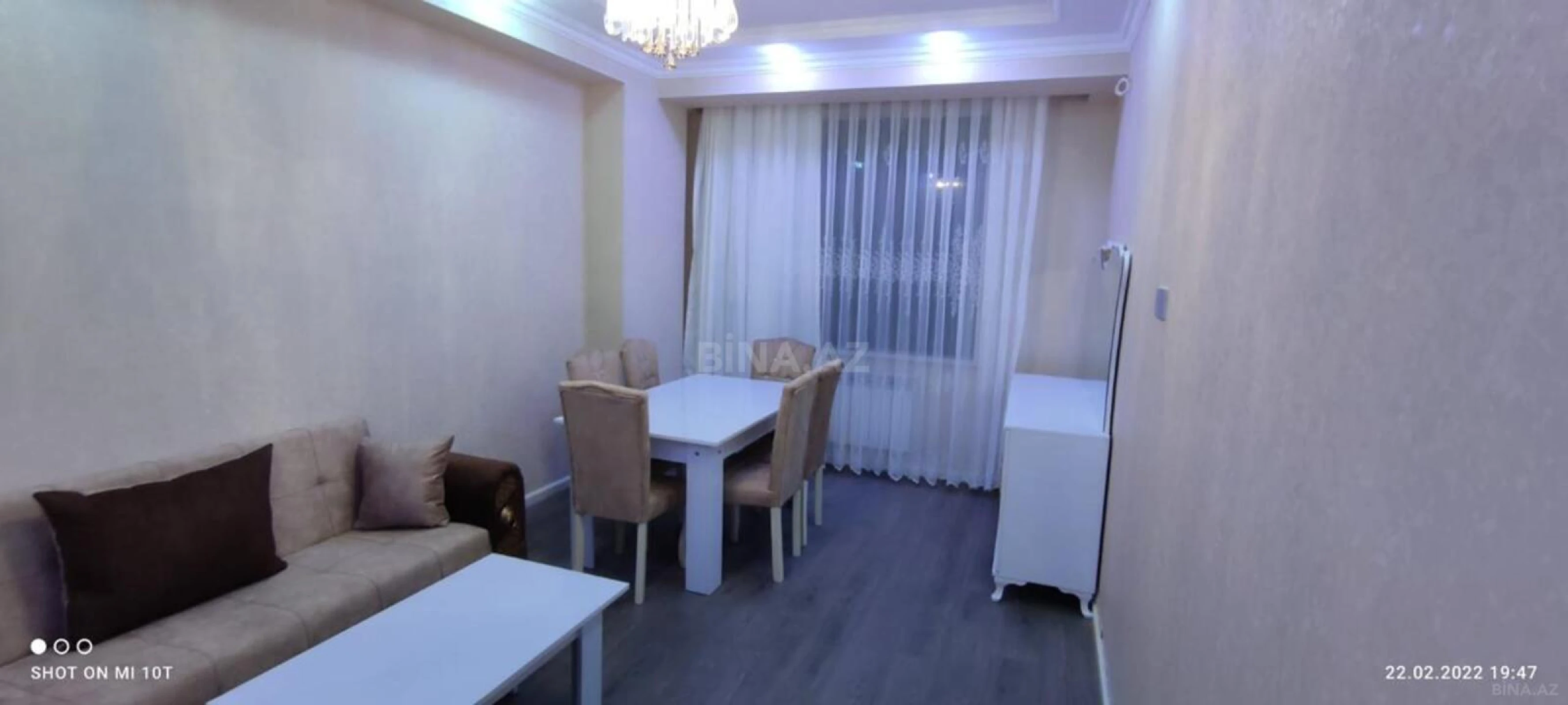 Satılır 2 otaqlı mənzil 87 m²