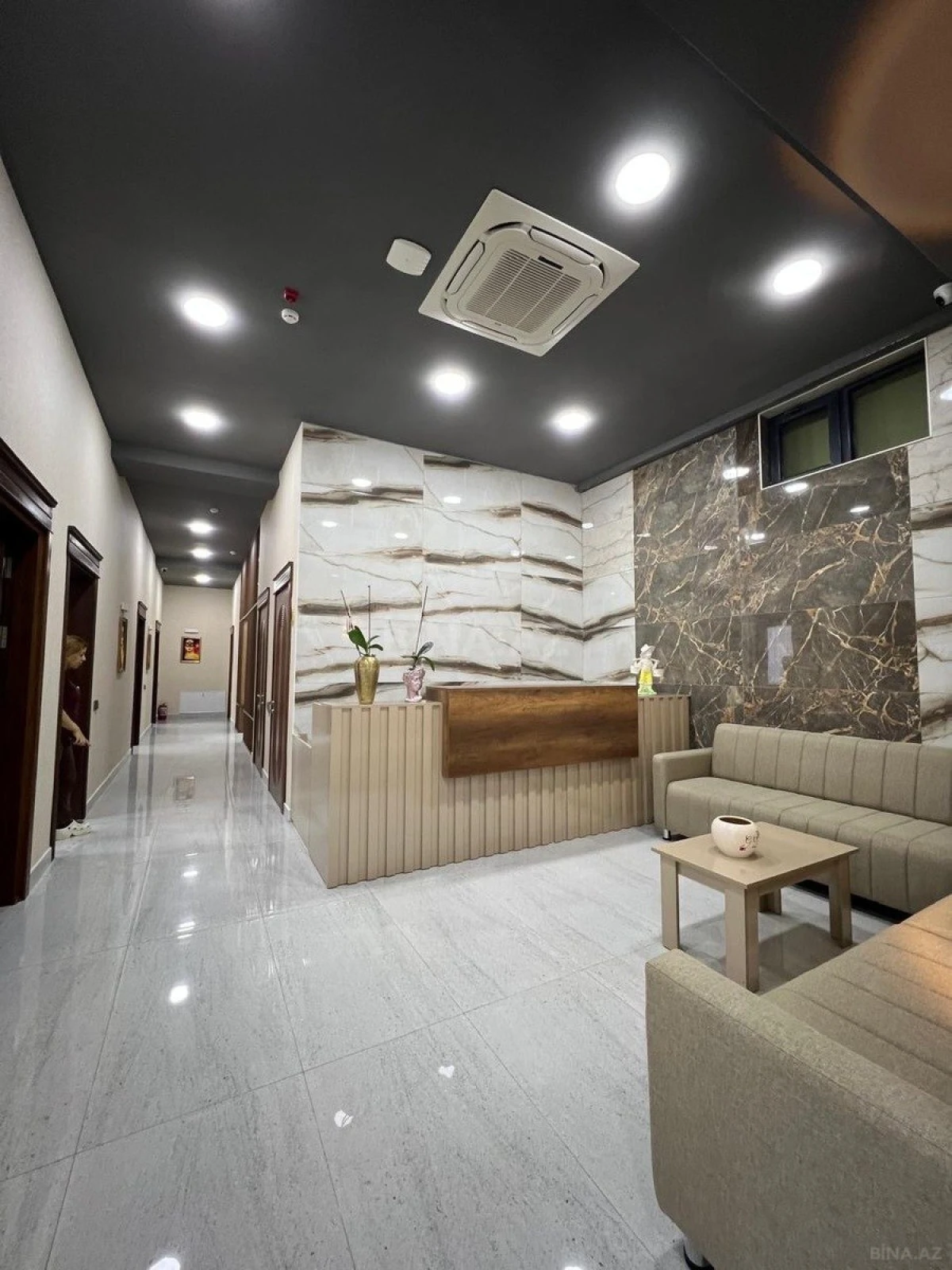 Kirayə verilir obyekt 220 m²