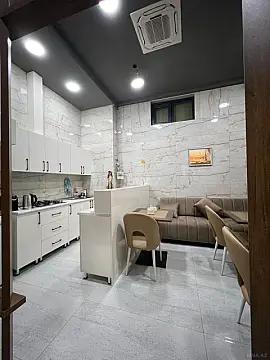 Kirayə verilir obyekt 220 m²