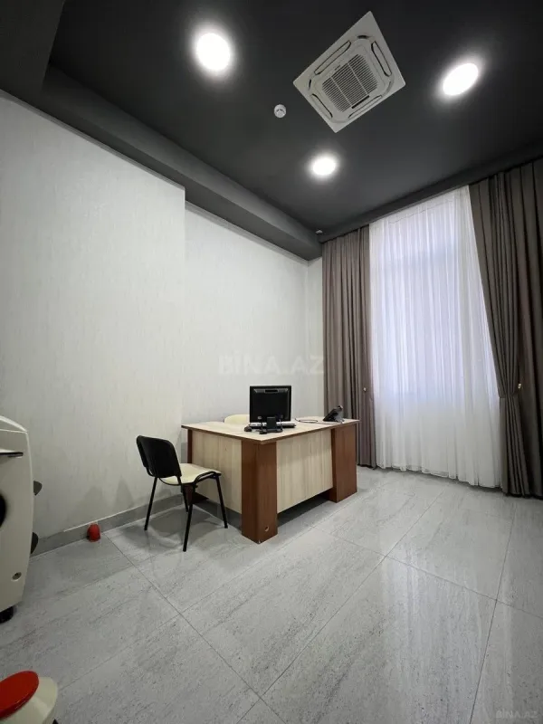 Kirayə verilir obyekt 220 m²