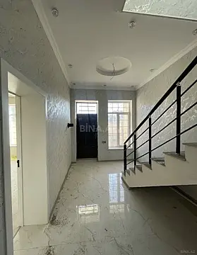 Satılır 4 otaqlı həyət evi 145 m²