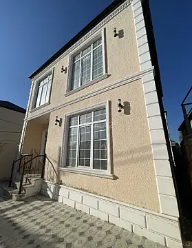 Satılır 4 otaqlı həyət evi 145 m²