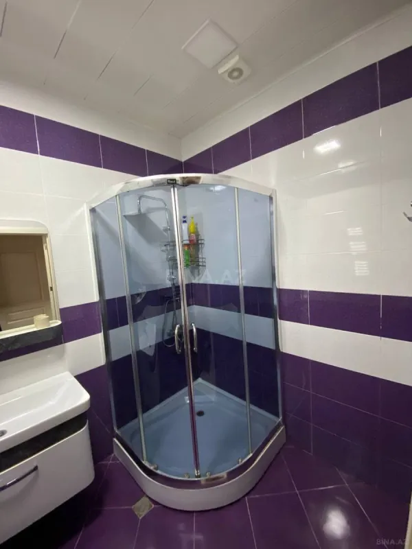 Satılır 3 otaqlı mənzil 93 m²