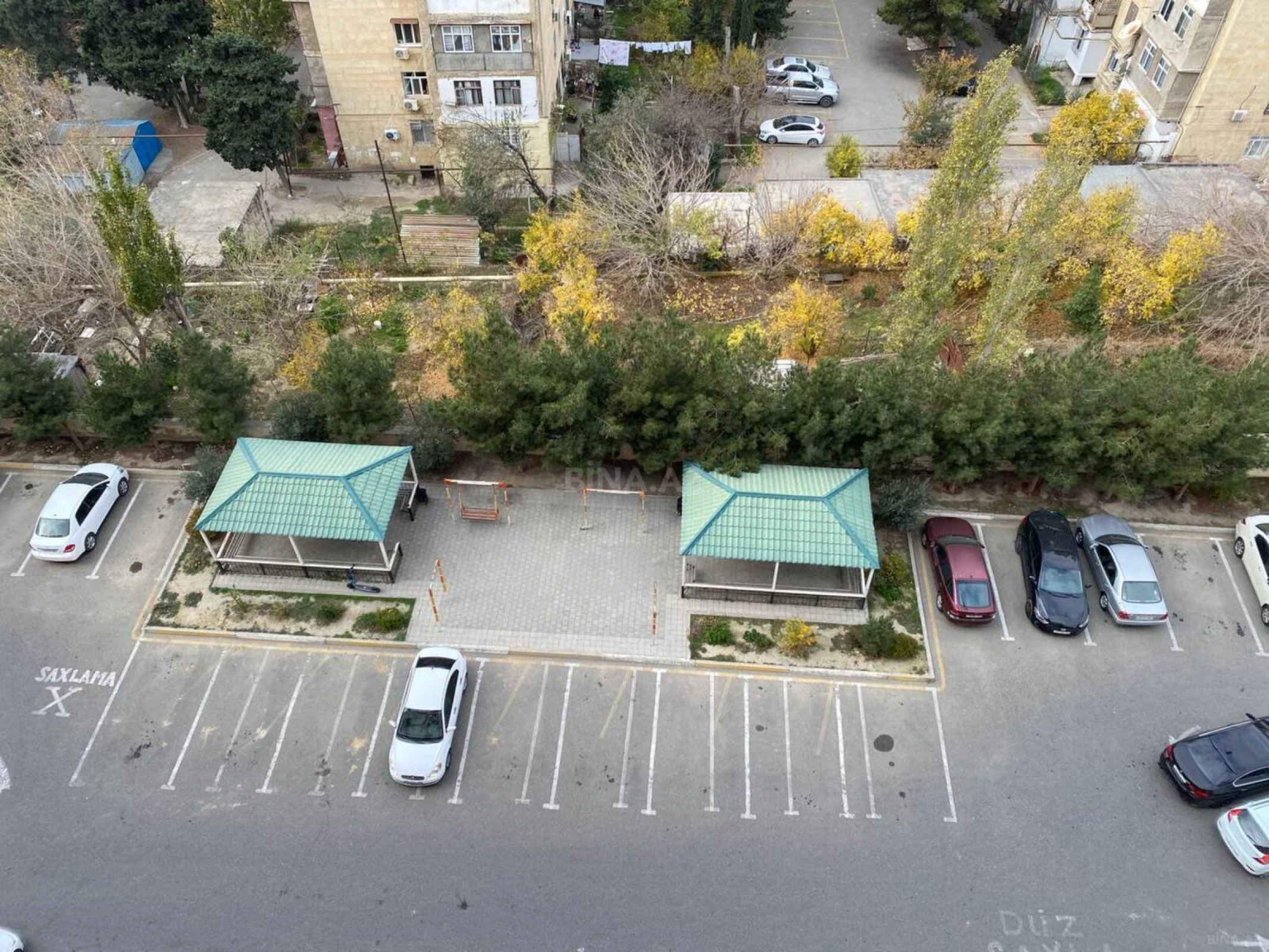 Satılır 3 otaqlı mənzil 93 m²