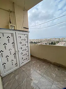Satılır 3 otaqlı mənzil 93 m²