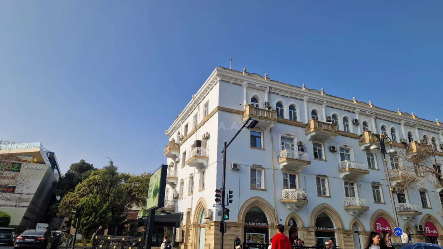 Satılır torpaq sahəsi 4 m²