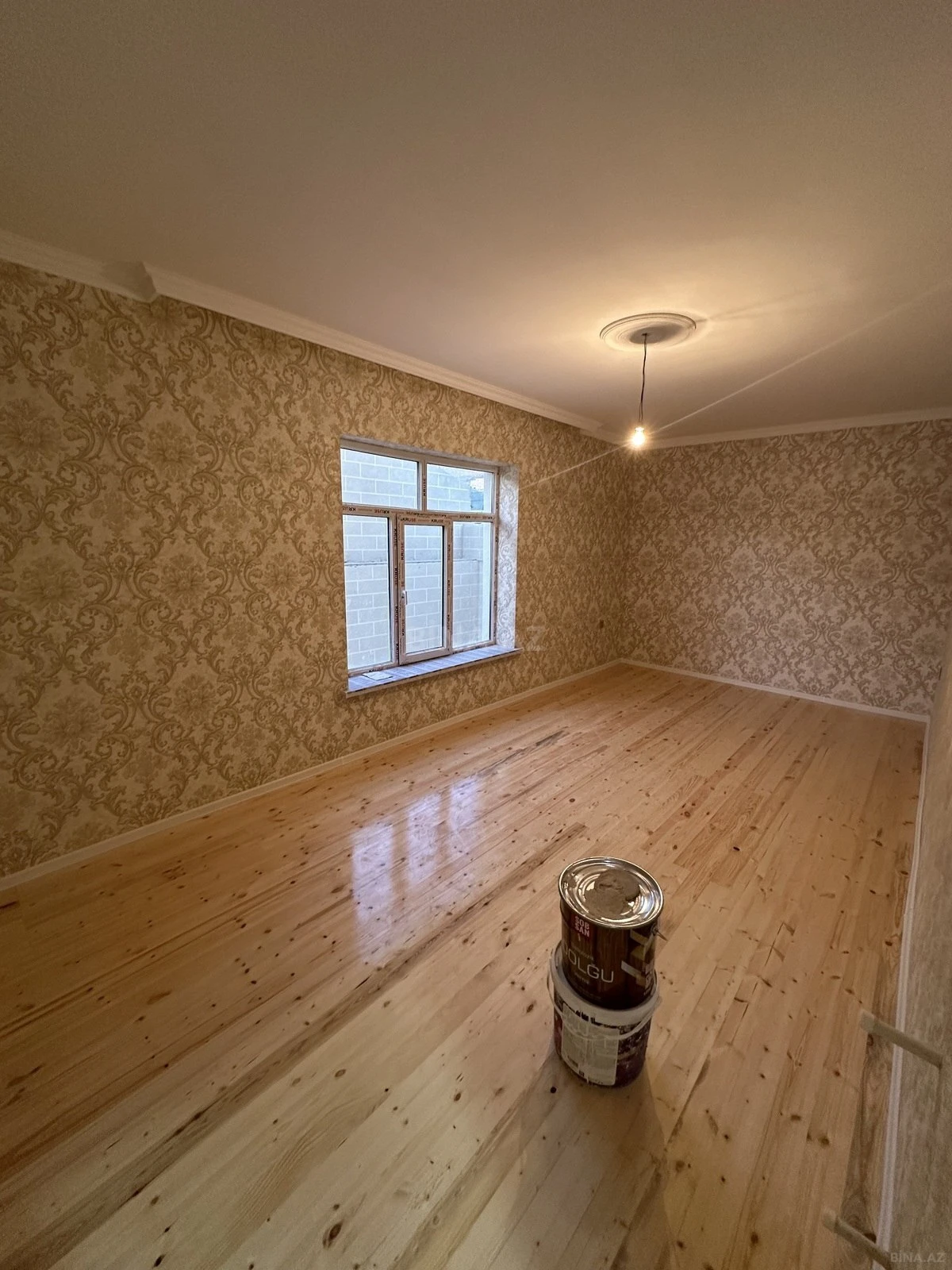 Satılır 4 otaqlı həyət evi 135 m²