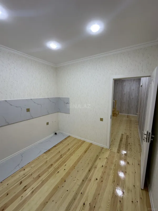 Satılır 4 otaqlı həyət evi 135 m²
